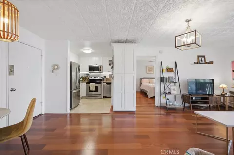 525 S Ardmore Ave #320, Los Angeles, CA 90020