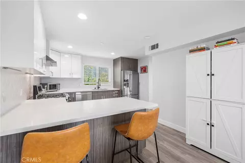 Kitchen - 16557 Vine Ter, Van Nuys, CA 91406 photo 5 of 5