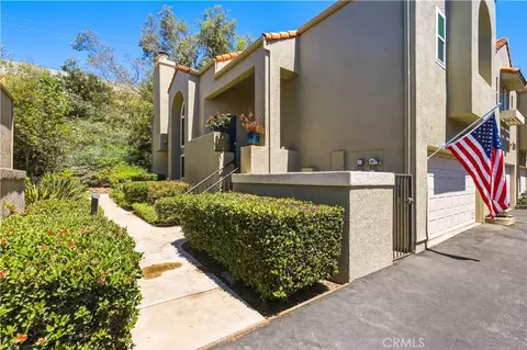 Exterior - 22229 Shadow Vly, Chatsworth, CA 91311 photo 6 of 7