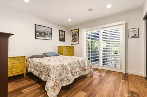 Bedroom - 22229 Shadow Vly, Chatsworth, CA 91311 photo 4 of 6