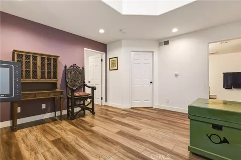 Entry Way - 22229 Shadow Vly, Chatsworth, CA 91311 photo 7 of 7