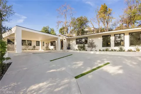 19629 Wells Dr, Tarzana, CA 91356