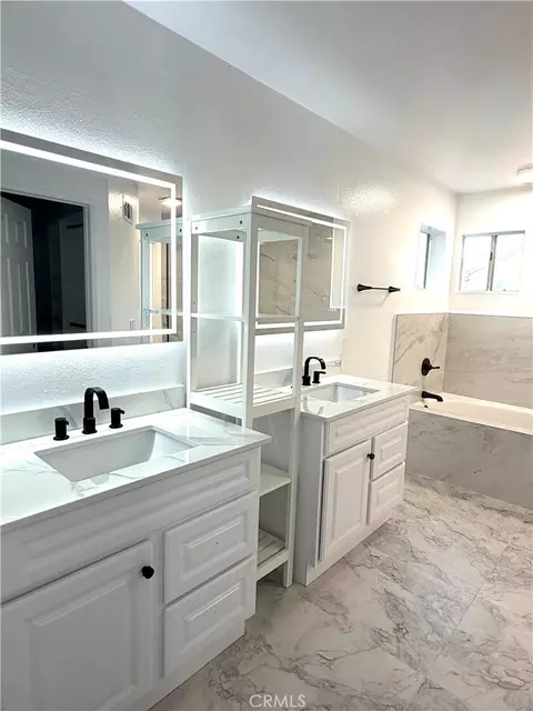 Bath - 6906 Hastings, Moorpark, CA 93021 photo 1 of 5