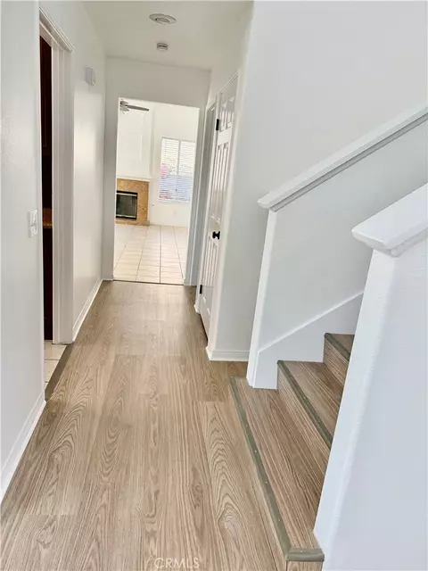 Entry Way - 6906 Hastings, Moorpark, CA 93021 photo 1 of 2