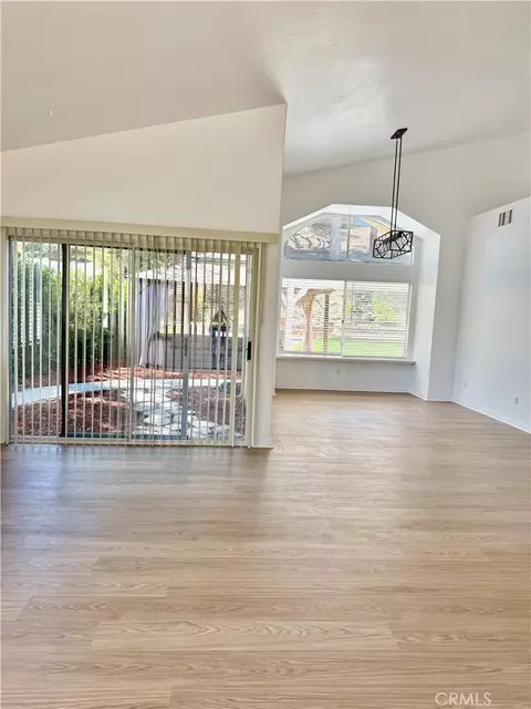 Living - 6906 Hastings, Moorpark, CA 93021 photo 10 of 10