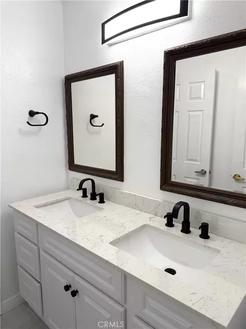 Bath - 6906 Hastings, Moorpark, CA 93021 photo 3 of 5