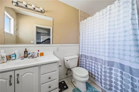 Bath - 21511 San Gabriel, Tehachapi, CA 93561 photo 2 of 2