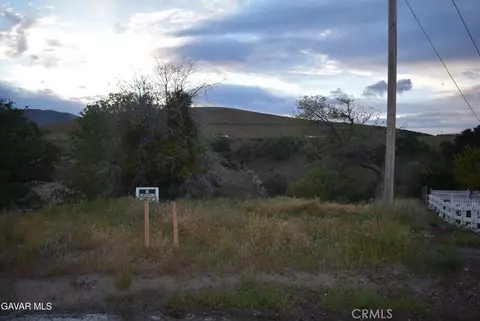 19300 Moon, Tehachapi, CA 93561 photo 5