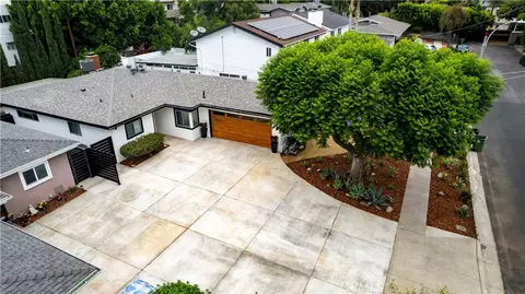 5747 Agnes Ave, Valley Village, CA 91607