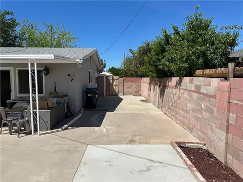 Exterior - 45414 Raysack, Lancaster, CA 93535 photo 4 of 6