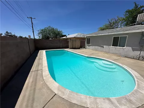 Exterior - 45414 Raysack, Lancaster, CA 93535 photo 2 of 6