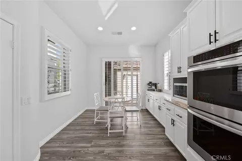 Entry Way - 28251 Infinity, Santa Clarita, CA 91390 photo 5 of 10