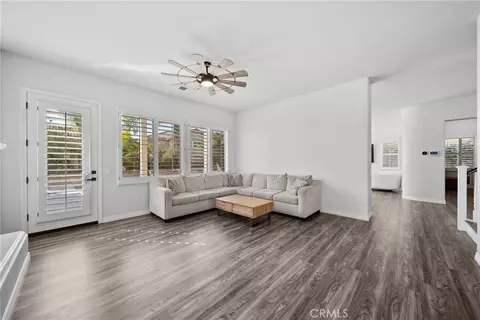 Living - 28251 Infinity, Santa Clarita, CA 91390 photo 5 of 6
