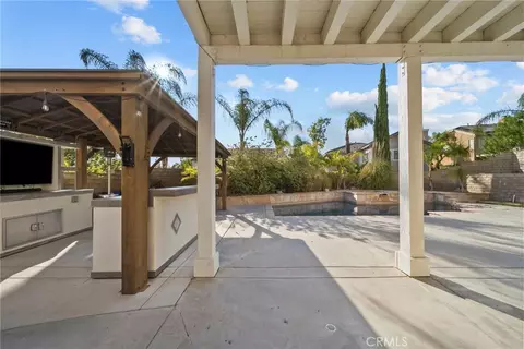 Exterior - 28251 Infinity, Santa Clarita, CA 91390 photo 6 of 12