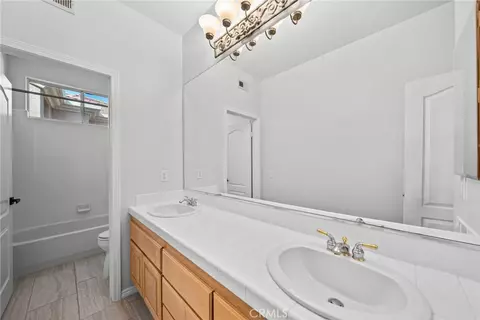 Bath - 28251 Infinity, Santa Clarita, CA 91390 photo 3 of 3