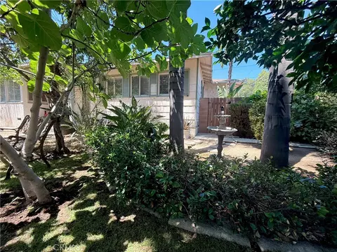 Exterior - 17101 Gault St, Van Nuys, CA 91406 photo 5 of 8