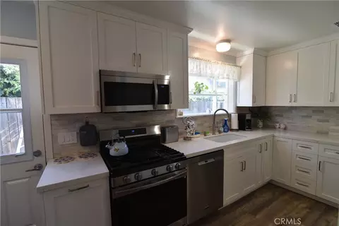 6242 Kenwater, Woodland Hills, CA 91367