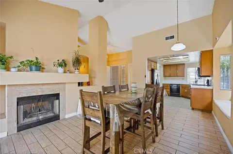Dining - 5856 Blue Sage, Palmdale, CA 93552 photo 3 of 3