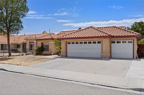Exterior - 5856 Blue Sage, Palmdale, CA 93552 photo 2 of 5