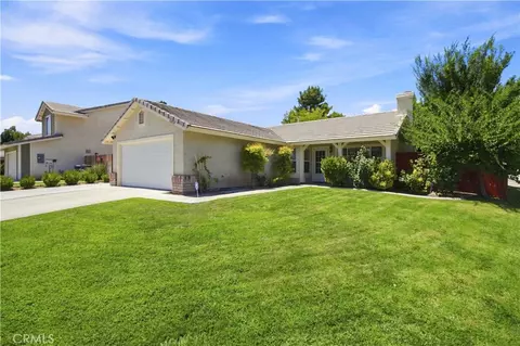 44719 Tarragon Dr, Lancaster, CA 93536