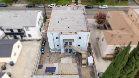 View/Area - 804 E Palmer Ave, Glendale, CA 91205 photo 3 of 3