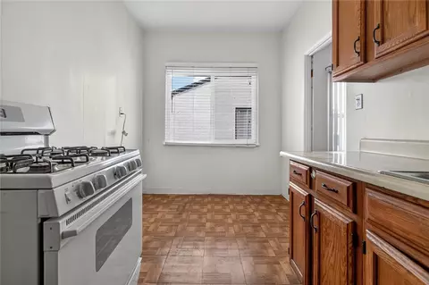 Other - 804 E Palmer Ave, Glendale, CA 91205 photo 5 of 12