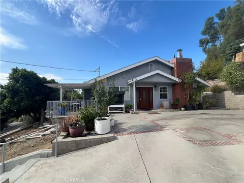 9855 Mcbroom St, Shadow Hills, CA 91040