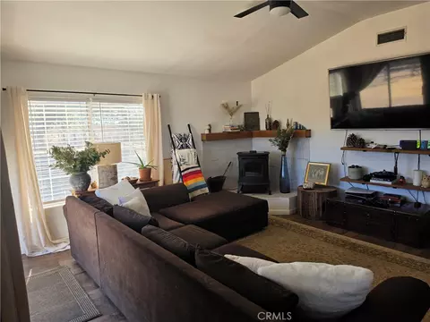 Living - 50008 Three Pts, Lancaster, CA 93536 photo 3 of 3
