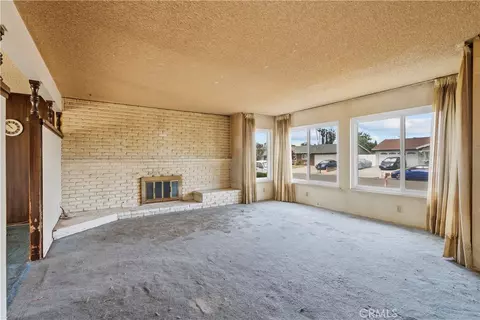 Living - 1340 Durham St, Simi Valley, CA 93065 photo 1 of 6