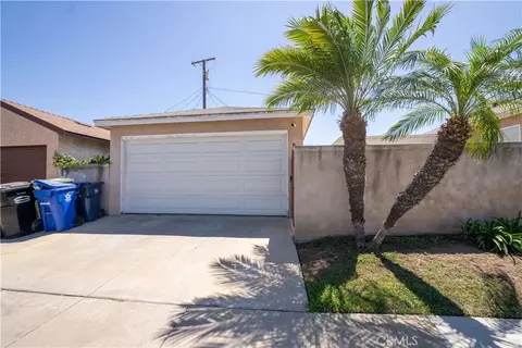 Exterior - 13902 S Zamora, Compton, CA 90222 photo 9 of 9