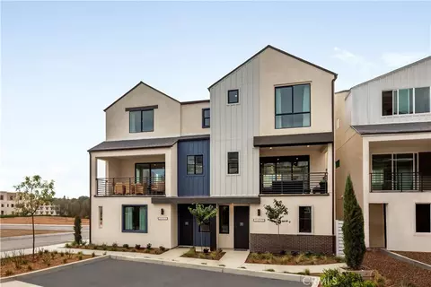 1681 Coral Sea Ln, San Pedro, CA 90732