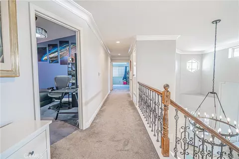 Entry Way - 21720 Don Gee Ct, Saugus, CA 91350 photo 14 of 15