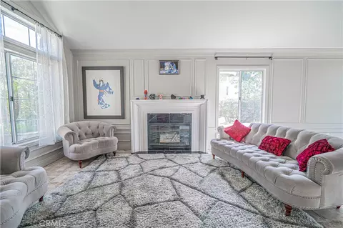 Living - 21720 Don Gee Ct, Saugus, CA 91350 photo 1 of 4