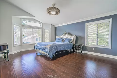 Bedroom - 21720 Don Gee Ct, Saugus, CA 91350 photo 1 of 9