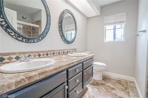 Bath - 21720 Don Gee Ct, Saugus, CA 91350 photo 7 of 8