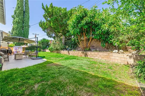Exterior - 2575 Victoria, Simi Valley, CA 93065 photo 2 of 5