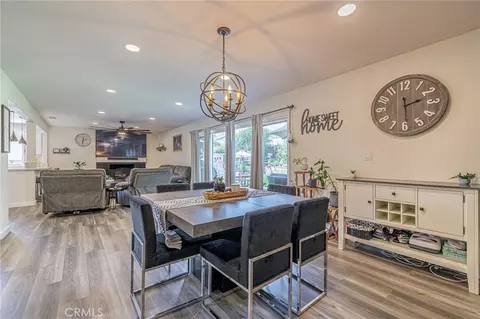 Dining - 2575 Victoria, Simi Valley, CA 93065 photo 6 of 6