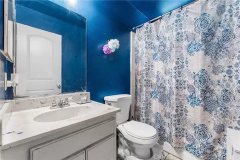Bath - 1152 E Avenue J12, Lancaster, CA 93535 photo 1 of 2