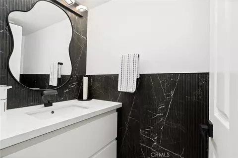 Bath - 434 Devon Ct, San Ramon, CA 94583 photo 1 of 4