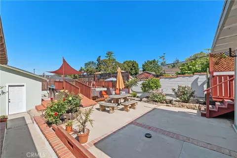 Exterior - 10739 Helendale, Tujunga, CA 91042 photo 5 of 10