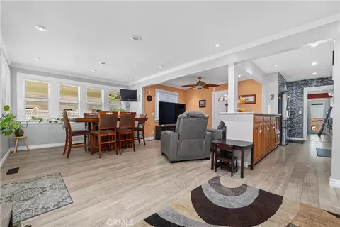 Entry Way - 10739 Helendale, Tujunga, CA 91042 photo 2 of 6
