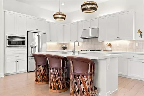 Kitchen - 27628 Exploration, Valencia, CA 91381 photo 1 of 4