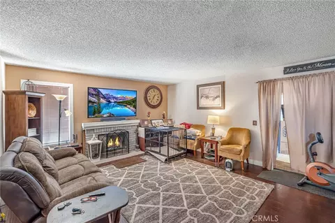 Living - 559 Amethyst, Walnut, CA 91789 photo 2 of 3