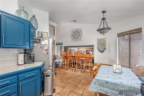 Kitchen - 559 Amethyst, Walnut, CA 91789 photo 3 of 3