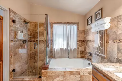Bath - 559 Amethyst, Walnut, CA 91789 photo 3 of 6
