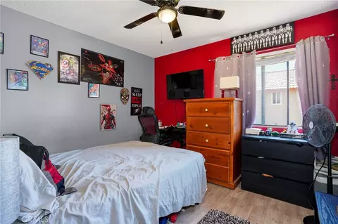 Bedroom - 44809 Caboose Dr, Lancaster, CA 93535 photo 3 of 4