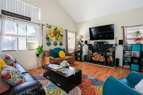 Living - 44809 Caboose Dr, Lancaster, CA 93535 photo 2 of 2