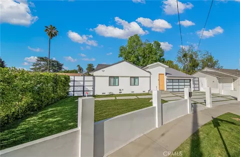 13633 Delano St, Valley Glen, CA 91401