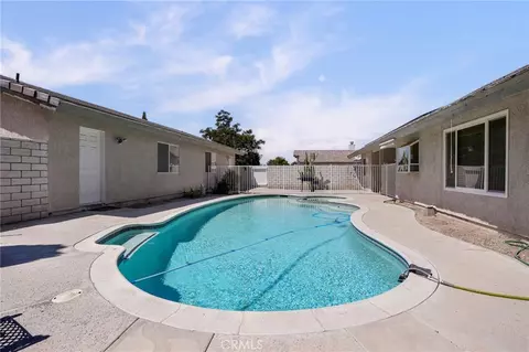 Exterior - 14664 Pamlico Rd, Apple Valley, CA 92307 photo 5 of 5