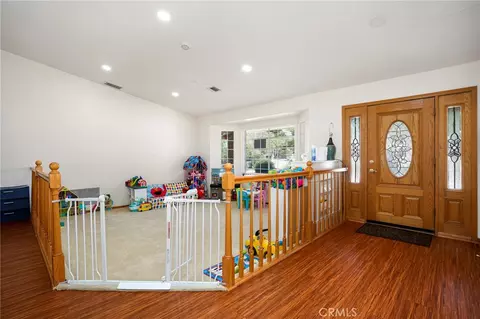 Entry Way - 14664 Pamlico Rd, Apple Valley, CA 92307 photo 1 of 1